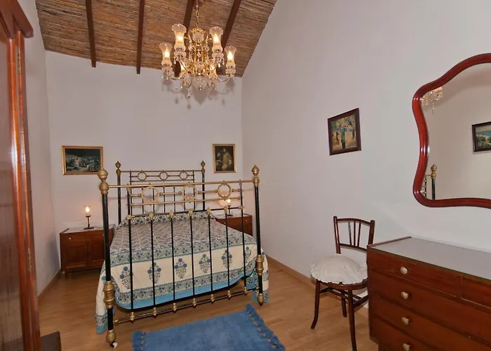 Cuevas Morenas * טרור